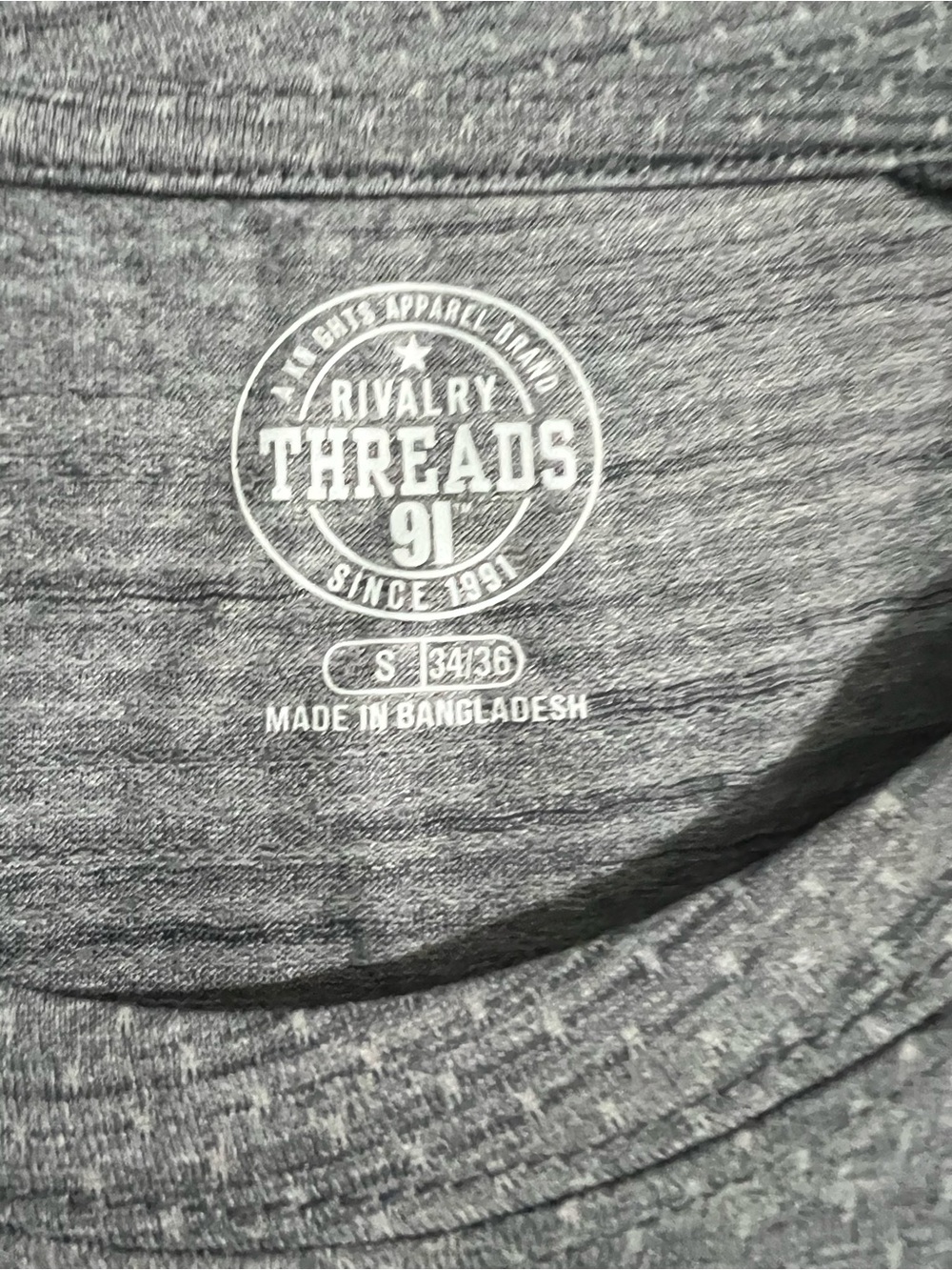 Iowa Hawkeyes Performance Men’s Small Raglan Charcoal Grey Rivalry Threads NWT - Picture 8 of 9